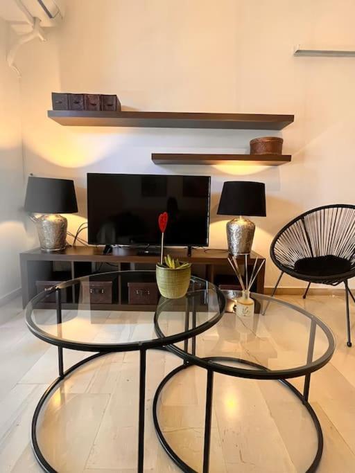 Athena3 Apartment